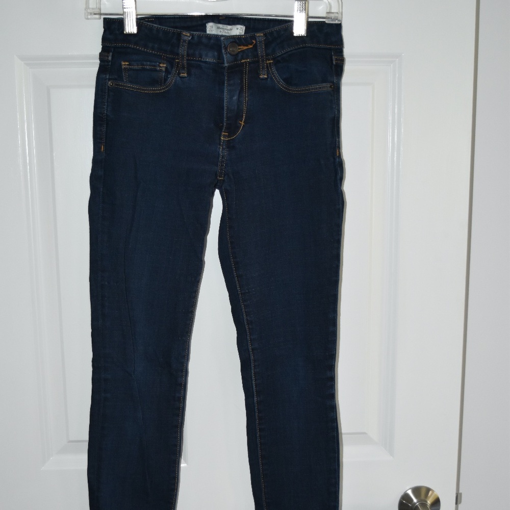 Dark Wash Skinny Jean